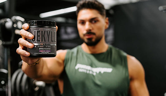 Andrei Deiu' holding the NEW Jekyll Pre-Workout